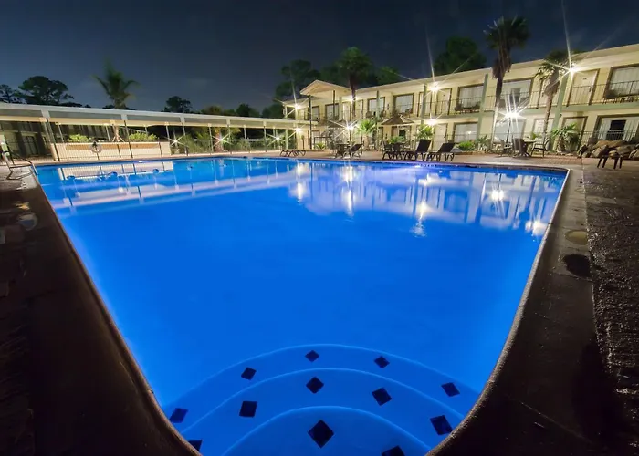 Ramada By Wyndham Houston Intercontinental Airport East