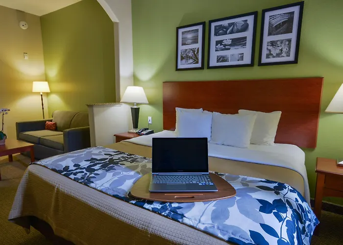 Sleep Inn & Suites Pearland - Houston South
